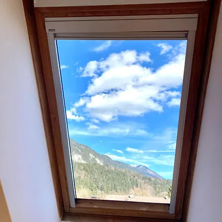 Riedhart 아파트 *